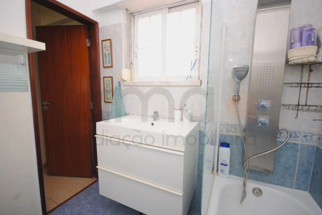 Moradia T5 para Venda em São Domingos de Rana Foto 86