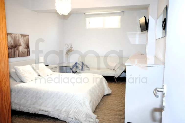 Moradia T5 para Venda em São Domingos de Rana Foto 52