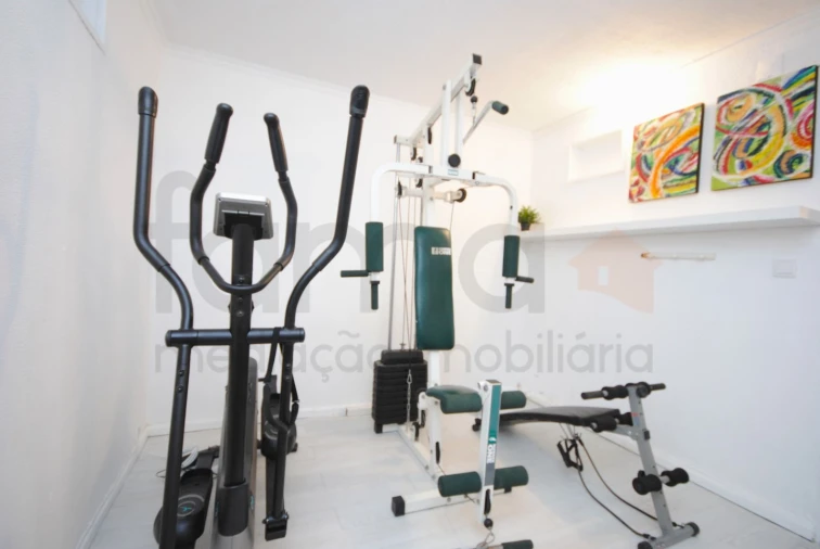 Moradia T5 para Venda em São Domingos de Rana Foto 60