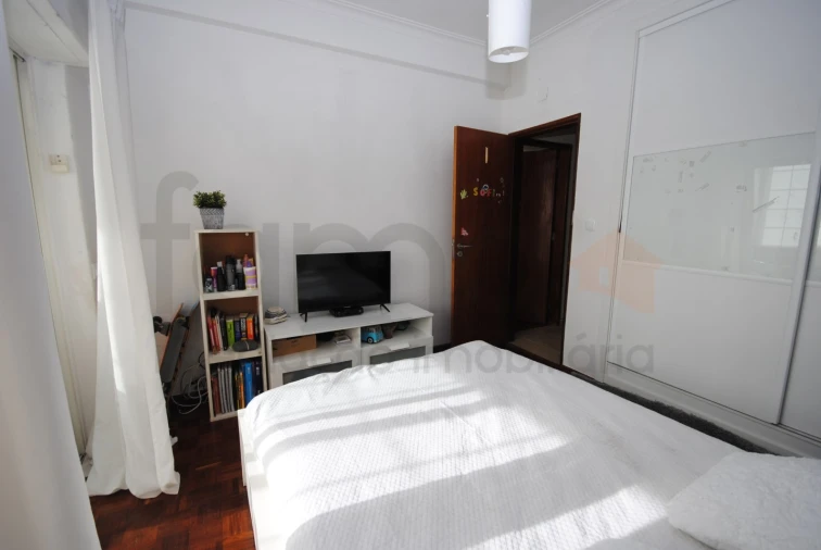 Moradia T5 para Venda em São Domingos de Rana Foto 68