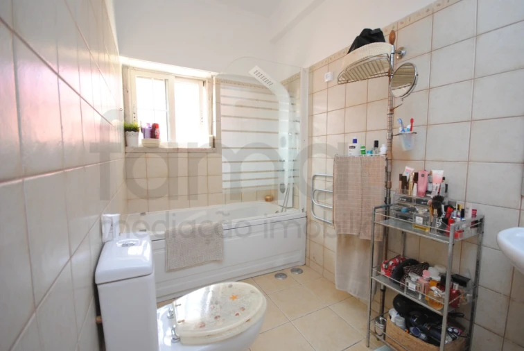 Moradia T5 para Venda em São Domingos de Rana Foto 77