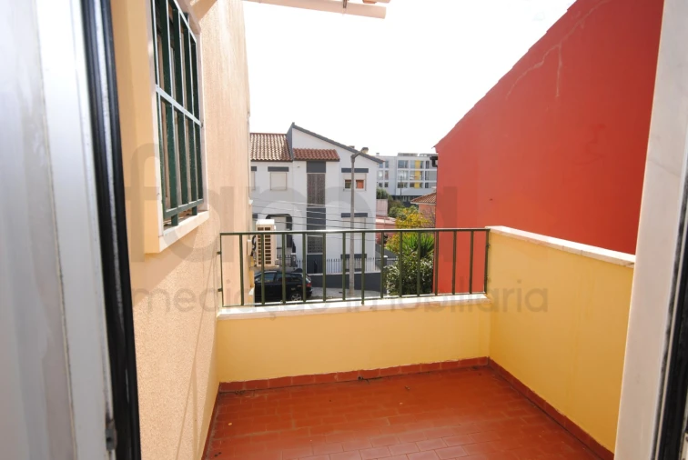 Moradia T5 para Venda em São Domingos de Rana Foto 82