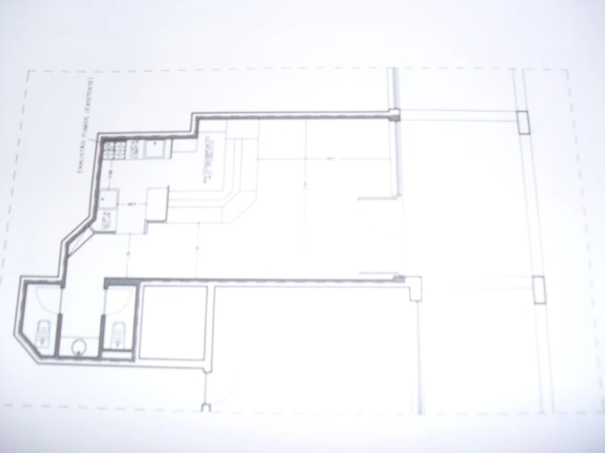 Loja para Arrendamento em Oeiras e São Julião da Barra, Paço de Arcos e Caxias Planta 1