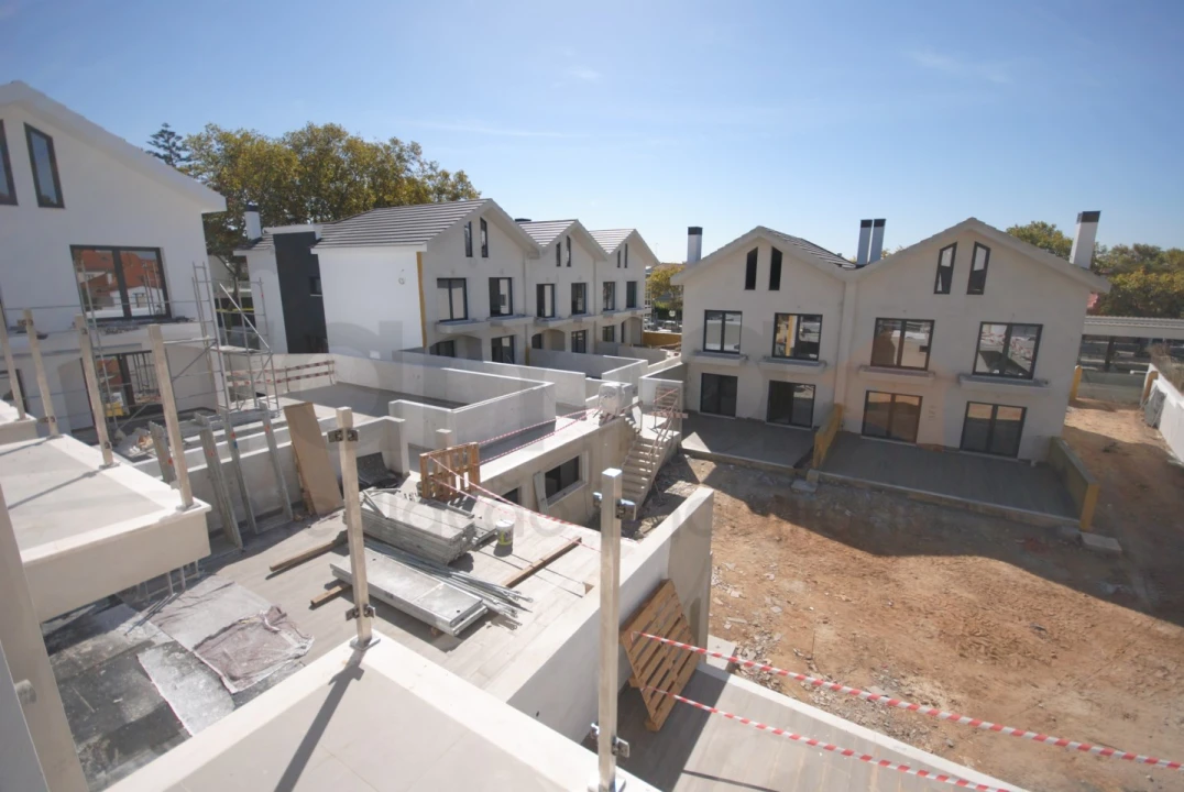 Moradia T4 para Venda em Cascais e Estoril Foto 21