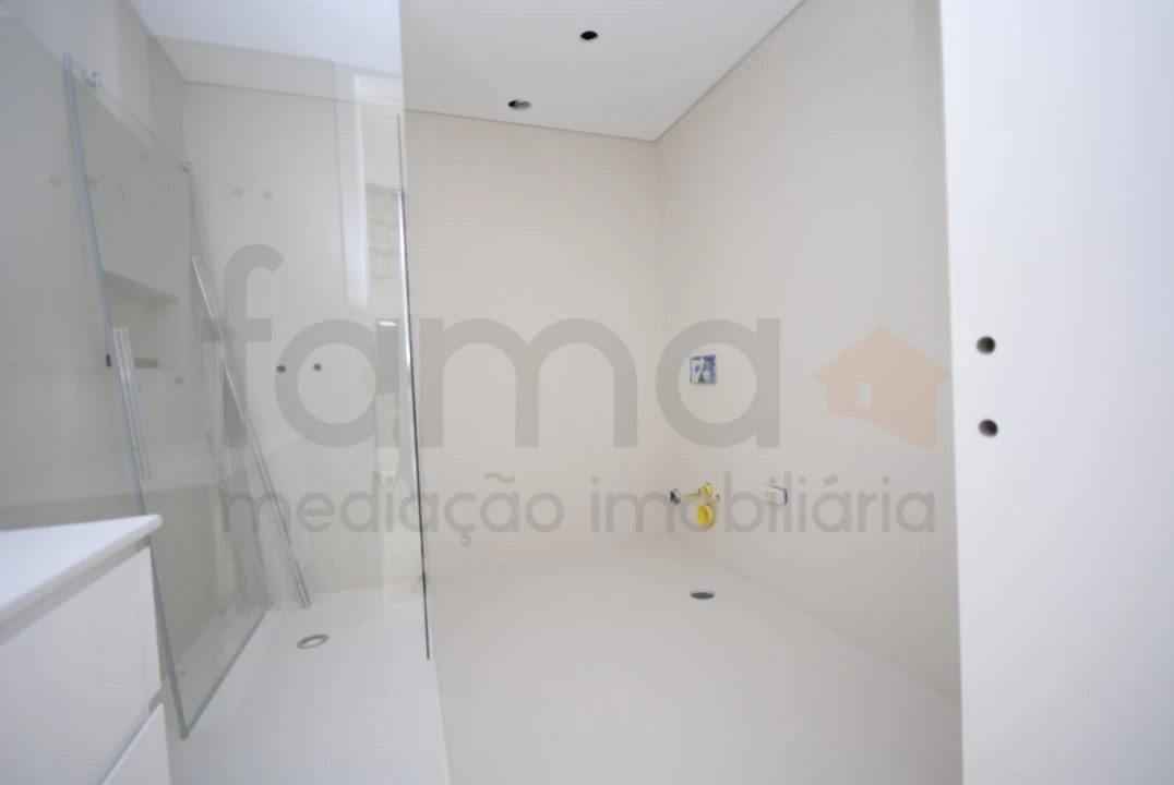 Moradia T4 para Venda em Cascais e Estoril Foto 23