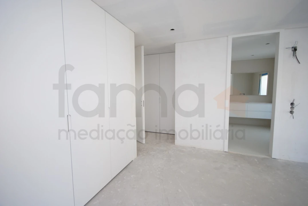 Moradia T4 para Venda em Cascais e Estoril Foto 32