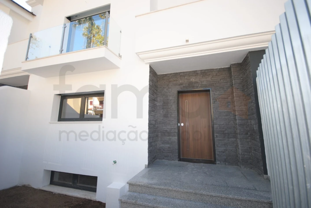 Moradia T4 para Venda em Cascais e Estoril Foto 35