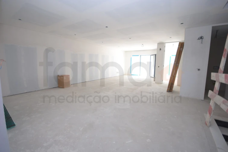 Moradia T4 para Venda em Cascais e Estoril Foto 12