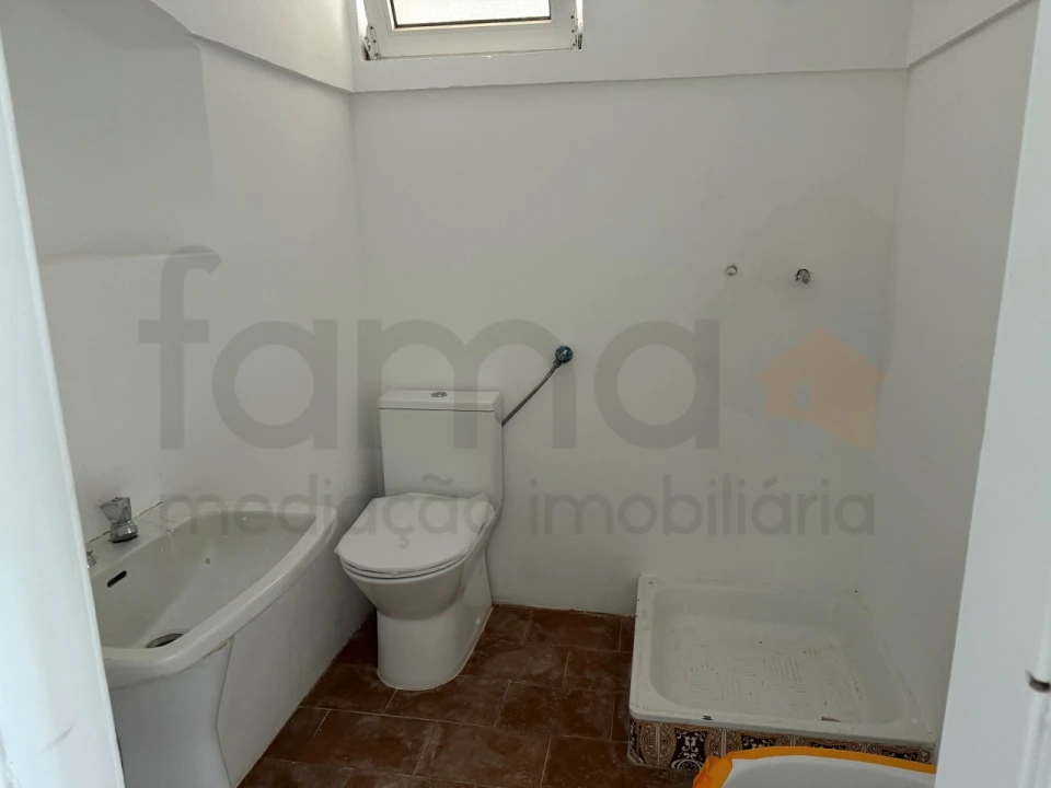 Moradia T3 para Venda em Azeitão (São Lourenço e São Simão) Foto 18