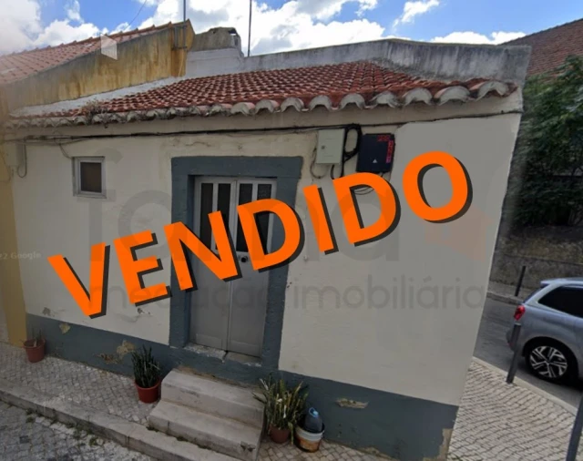 Moradia T1 para Venda em Belém