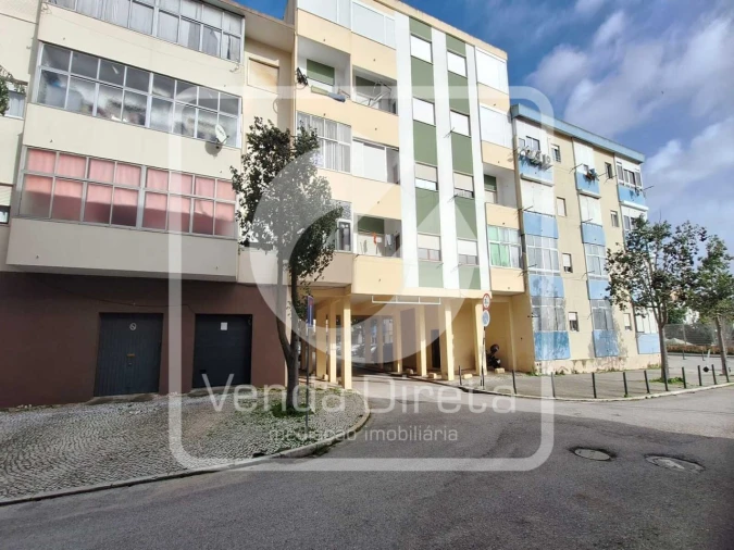 Apartamento T3 para Venda em Alto do Seixalinho, Santo André e Verderena Foto 2