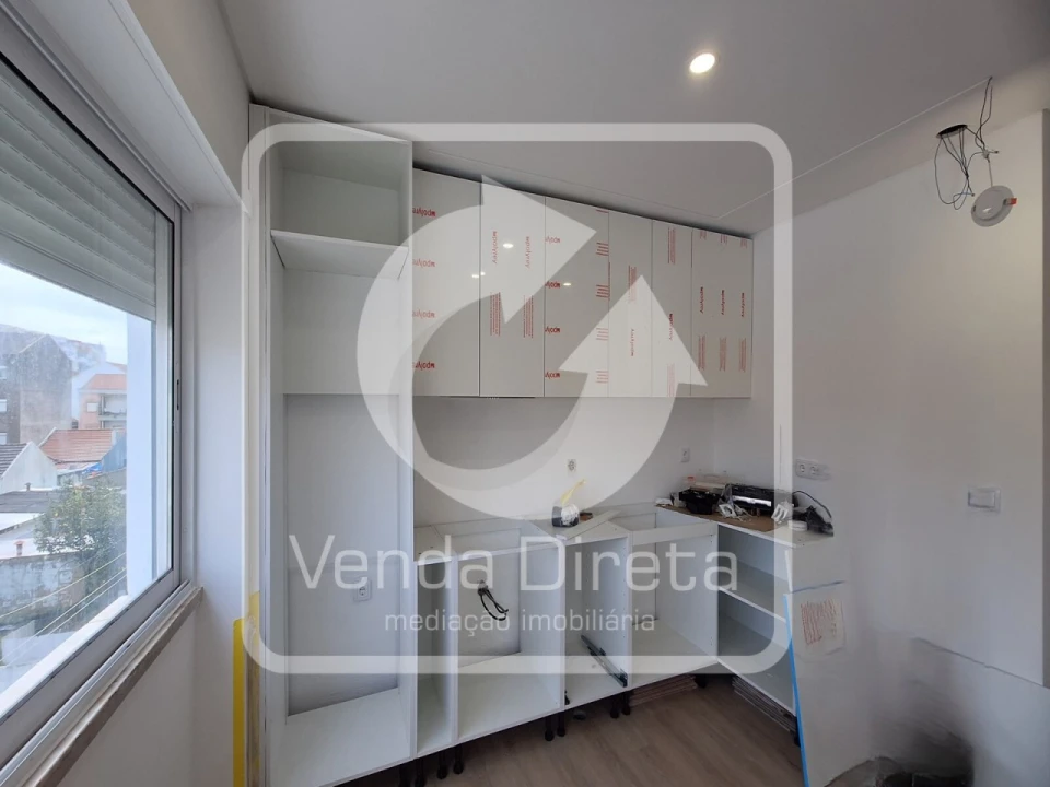 Apartamento T4 para Venda em Alto do Seixalinho, Santo André e Verderena Foto 2