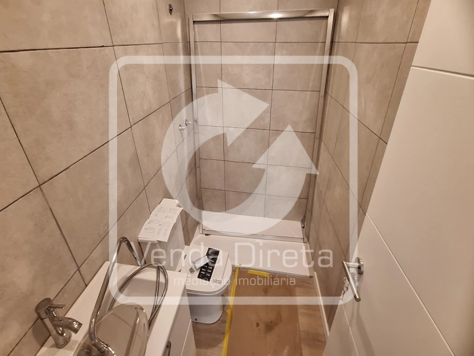 Apartamento T4 para Venda em Alto do Seixalinho, Santo André e Verderena Foto 13