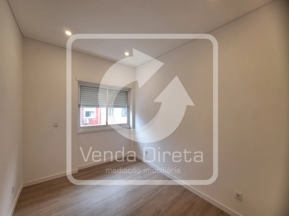 Apartamento T4 para Venda em Alto do Seixalinho, Santo André e Verderena Foto 18