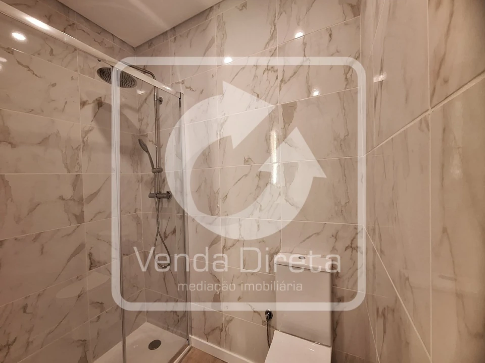 Apartamento T4 para Venda em Alto do Seixalinho, Santo André e Verderena Foto 19