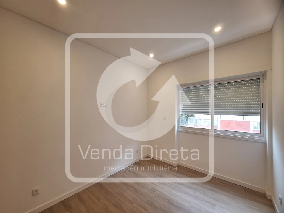 Apartamento T4 para Venda em Alto do Seixalinho, Santo André e Verderena Foto 21