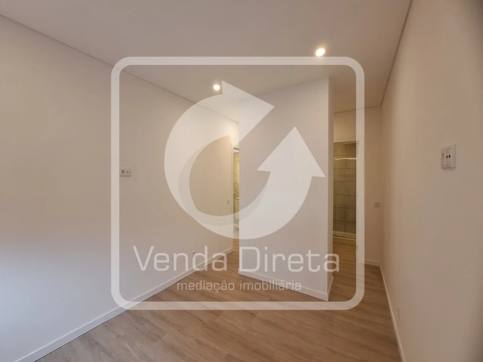 Apartamento T4 para Venda em Alto do Seixalinho, Santo André e Verderena Foto 24