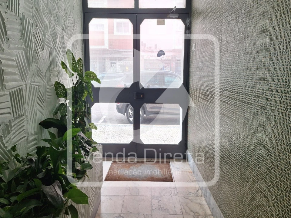 Apartamento T4 para Venda em Alto do Seixalinho, Santo André e Verderena Foto 27