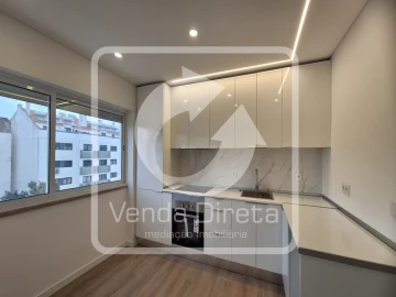 Apartamento T4 para Venda em Alto do Seixalinho, Santo André e Verderena
