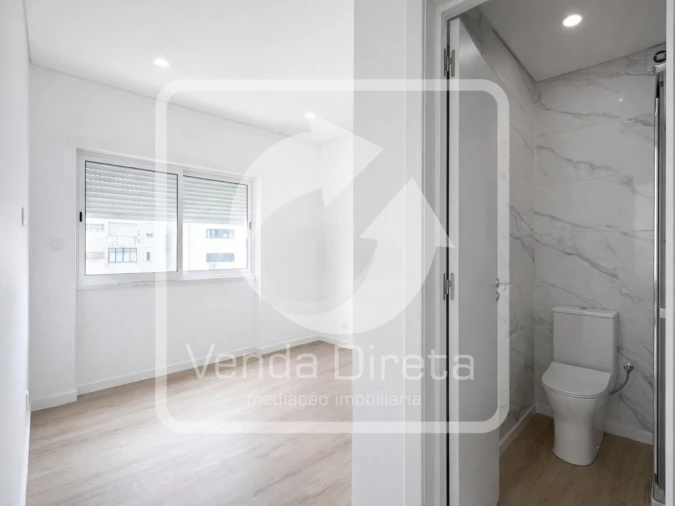 Apartamento T4 para Venda em Alto do Seixalinho, Santo André e Verderena Foto 5