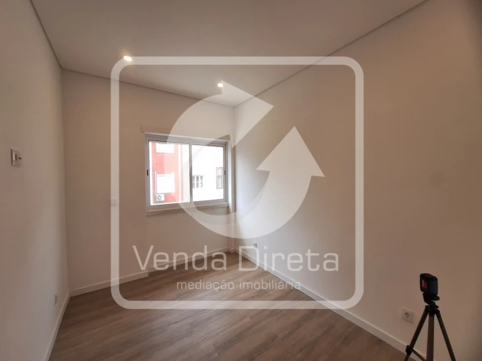 Apartamento T4 para Venda em Alto do Seixalinho, Santo André e Verderena Foto 8