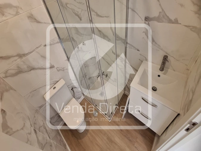 Apartamento T4 para Venda em Alto do Seixalinho, Santo André e Verderena Foto 14