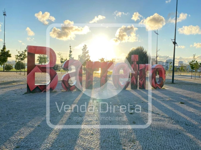 Apartamento T4 para Venda em Alto do Seixalinho, Santo André e Verderena Foto 22