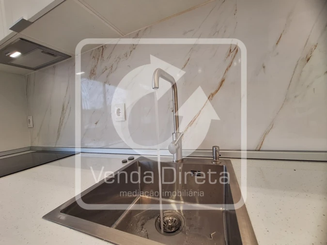 Apartamento T4 para Venda em Alto do Seixalinho, Santo André e Verderena Foto 2