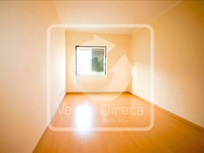 Apartamento T4 para Venda em Alcochete Foto 19