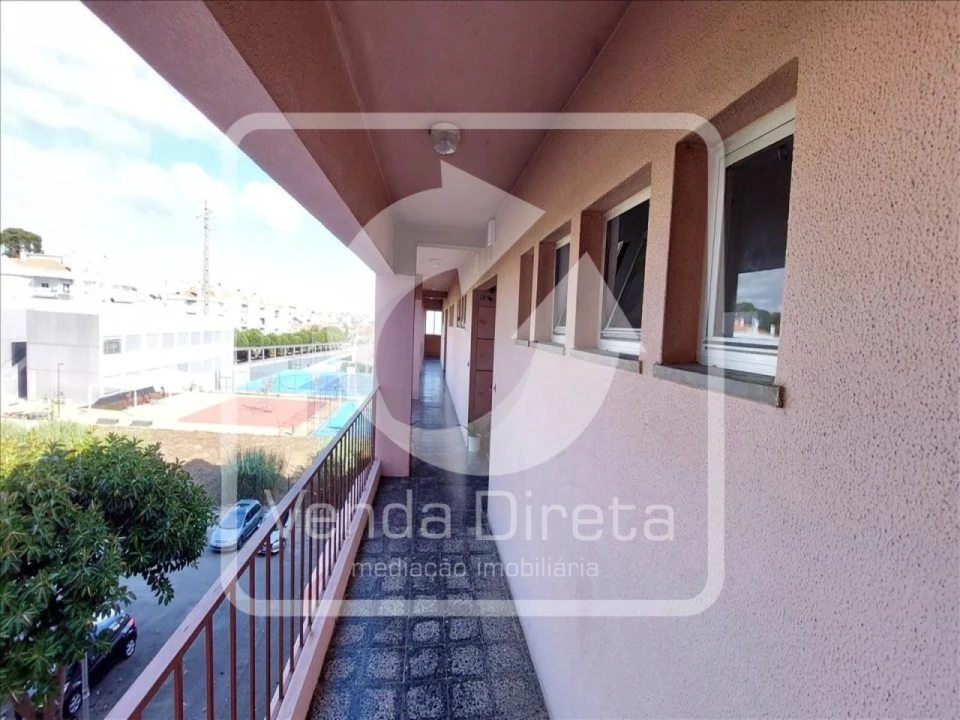 Apartamento T3 para Venda em Algueirão-Mem Martins Foto 20