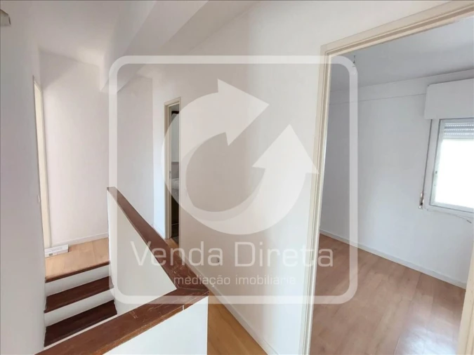 Apartamento T3 para Venda em Algueirão-Mem Martins Foto 13