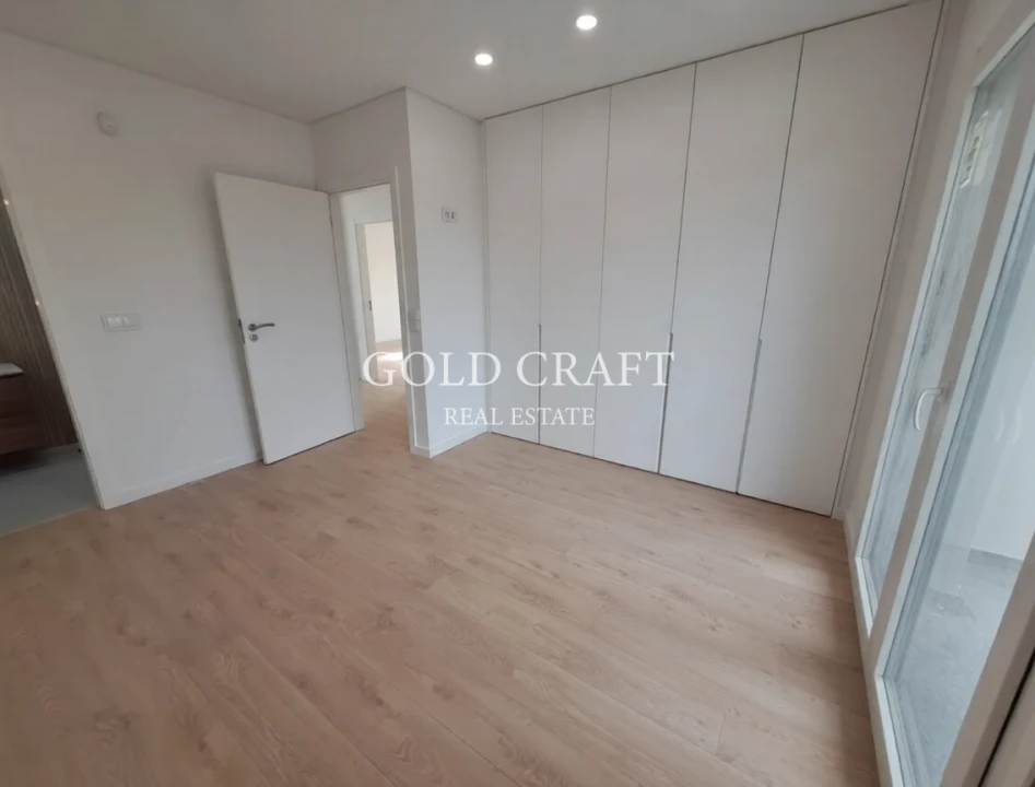 Moradia T4 para Venda em Fernao Ferro Foto 8