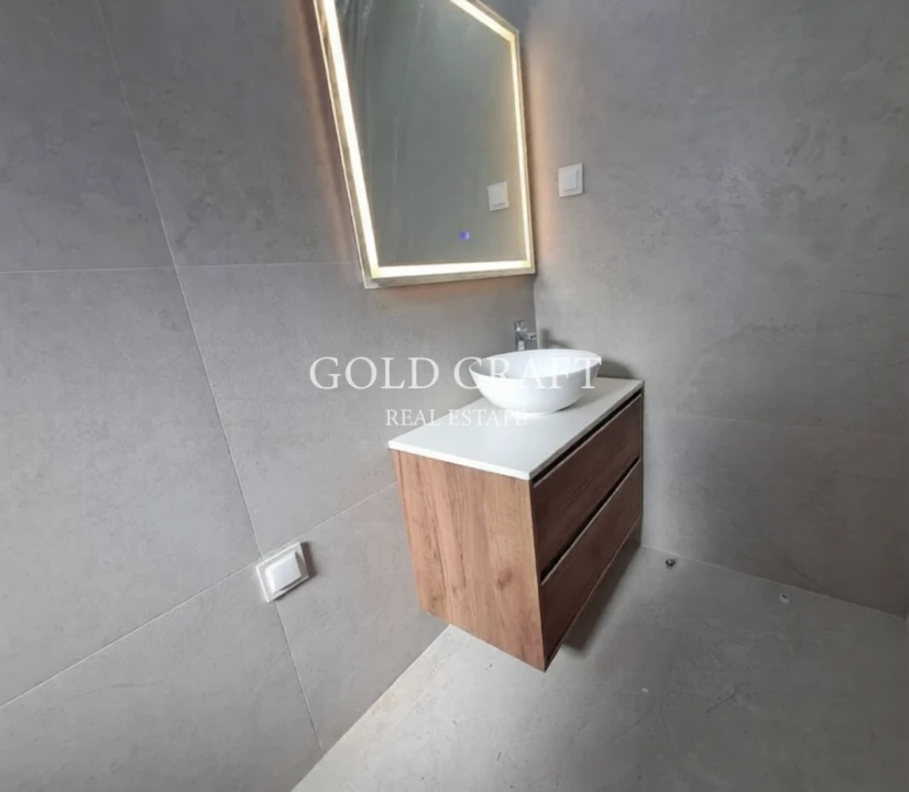 Moradia T4 para Venda em Fernao Ferro Foto 15