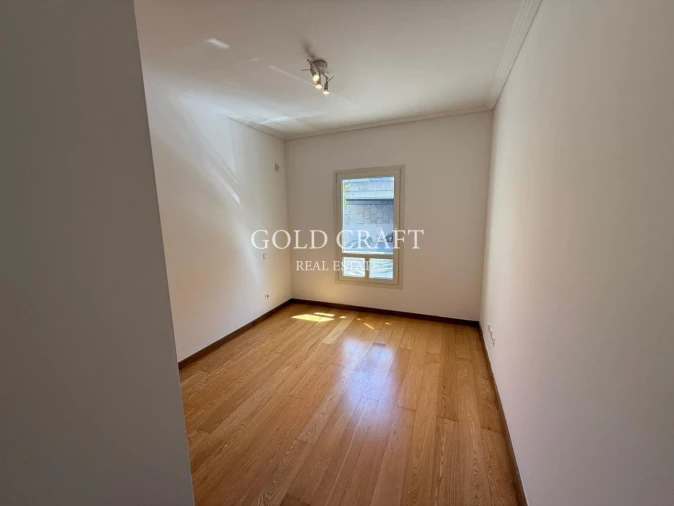 Apartamento T4 para Venda em São Domingos de Benfica Foto 12