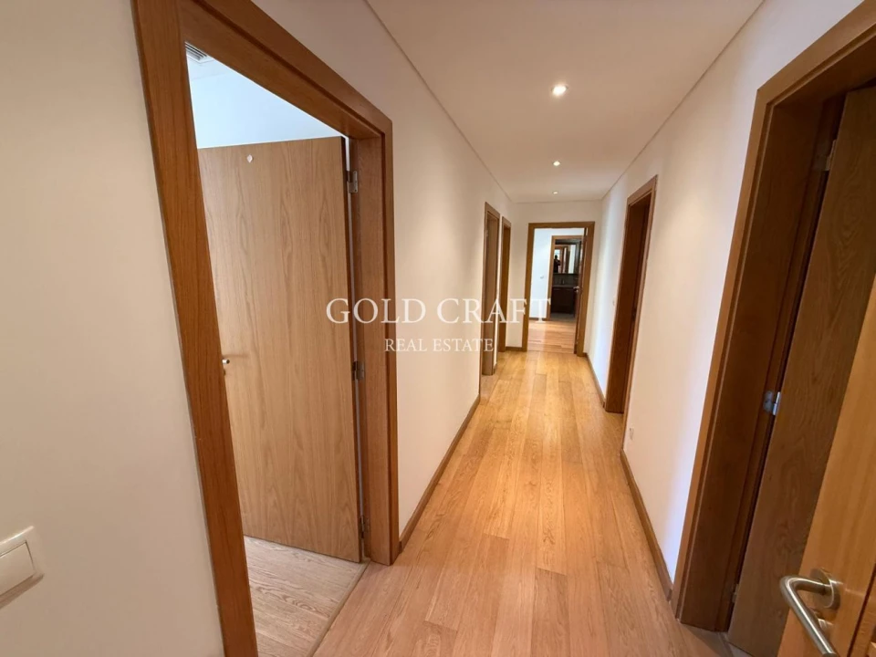 Apartamento T4 para Venda em São Domingos de Benfica Foto 10