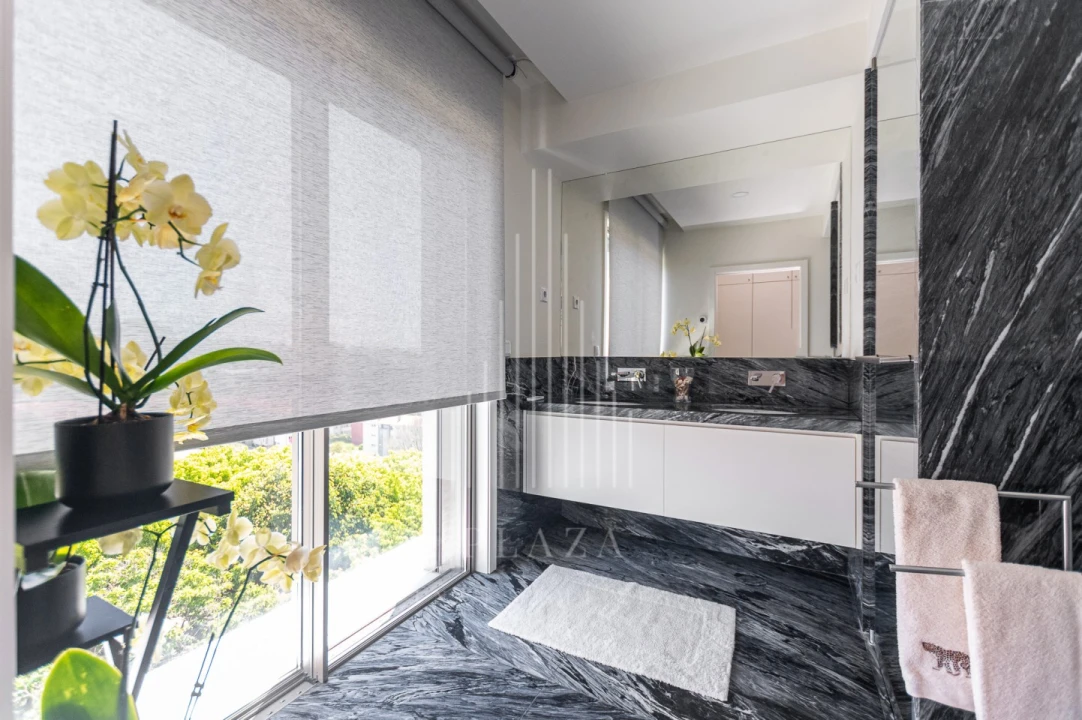 Apartamento T4 para Venda em Lordelo do Ouro e Massarelos Foto 30