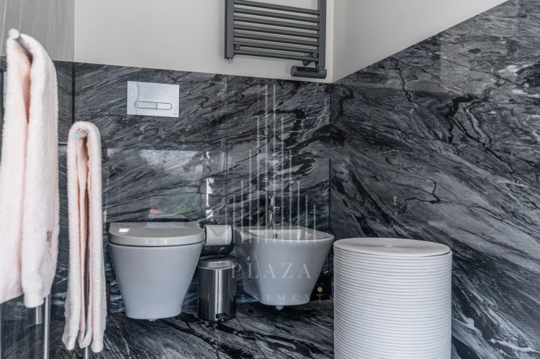 Apartamento T4 para Venda em Lordelo do Ouro e Massarelos Foto 32