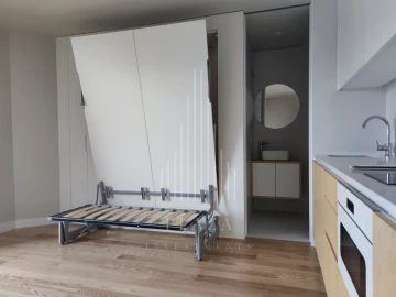 Apartamento para Venda em Lordelo do Ouro e Massarelos