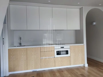 Apartamento para Venda em Lordelo do Ouro e Massarelos