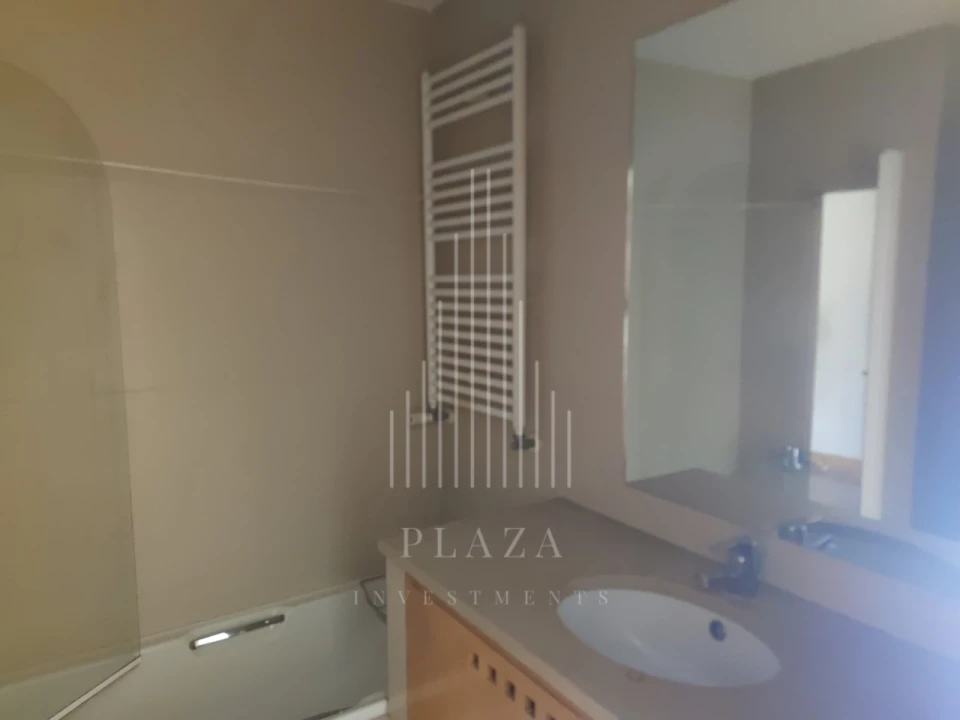 Apartamento T2 para Venda em Lordelo do Ouro e Massarelos Foto 21