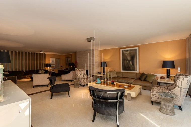 Apartamento T4 para Venda em Aldoar, Foz do Douro e Nevogilde Foto 3