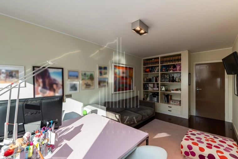 Apartamento T4 para Venda em Aldoar, Foz do Douro e Nevogilde Foto 12