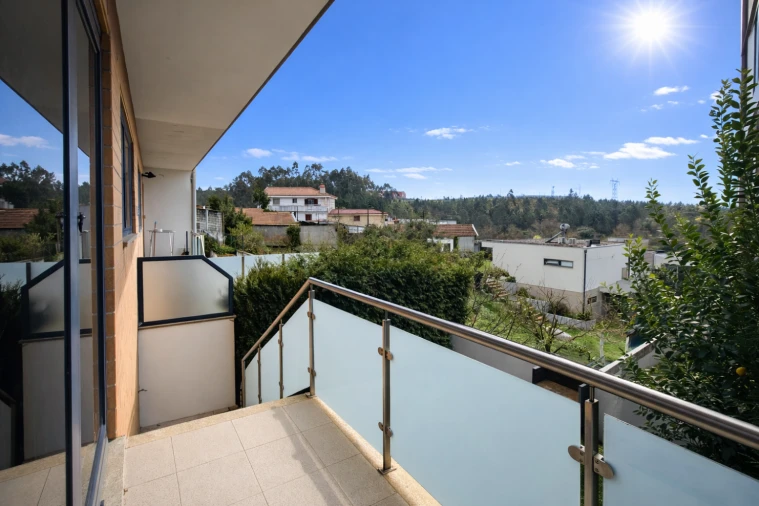 Moradia T3 para Venda em Gandra Foto 9