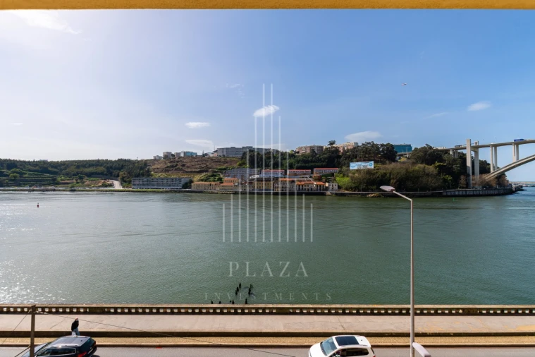 Apartamento T3 para Venda em Lordelo do Ouro e Massarelos Foto 37