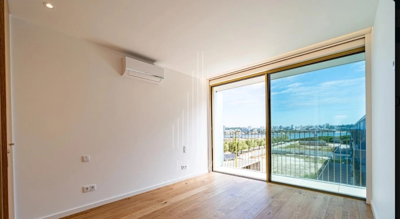 Apartamento T2 para Venda em Canidelo Foto 20