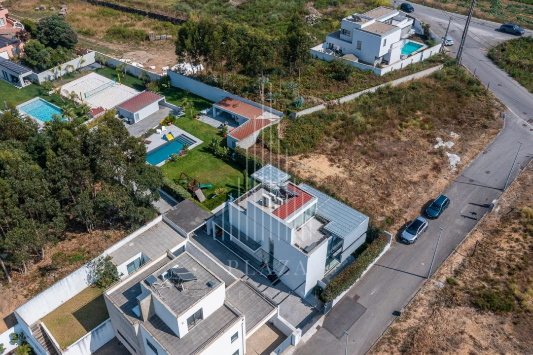 Moradia T4 para Venda em Gulpilhares e Valadares Foto 63