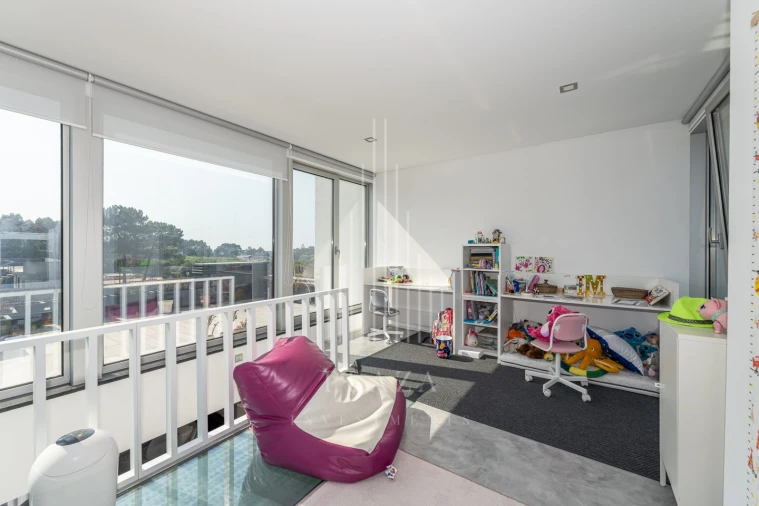 Moradia T4 para Venda em Gulpilhares e Valadares Foto 17