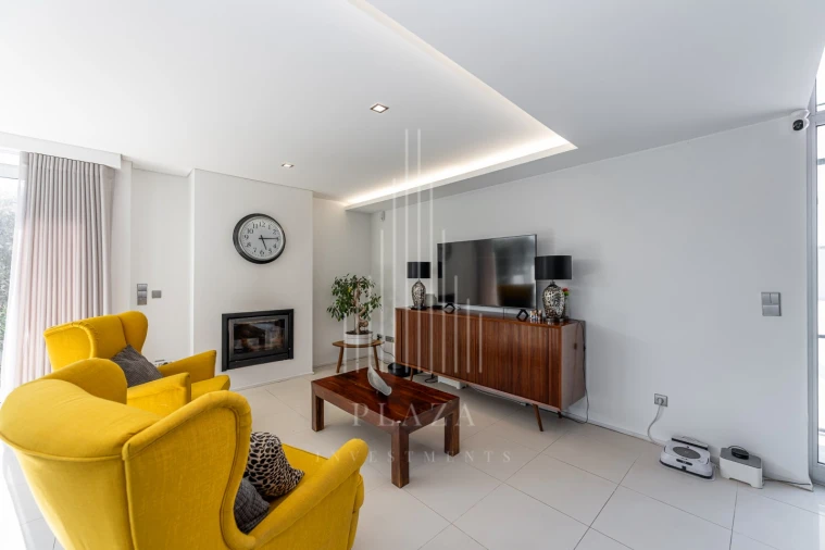 Moradia T4 para Venda em Gulpilhares e Valadares Foto 34