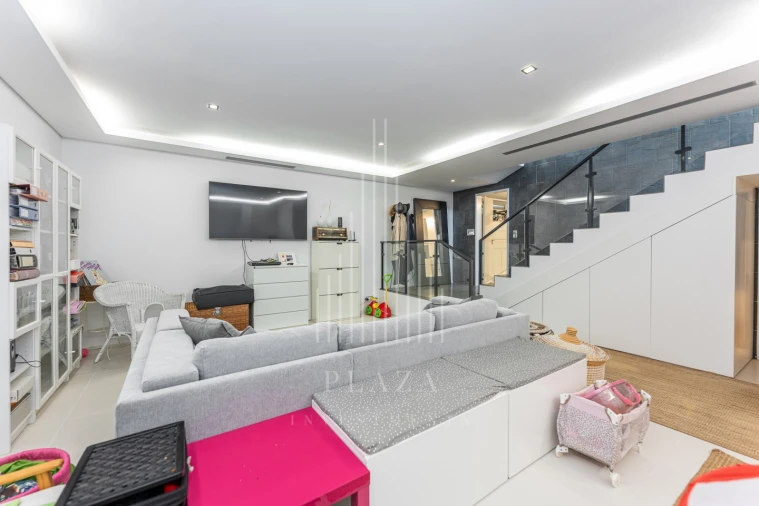 Moradia T4 para Venda em Gulpilhares e Valadares Foto 47