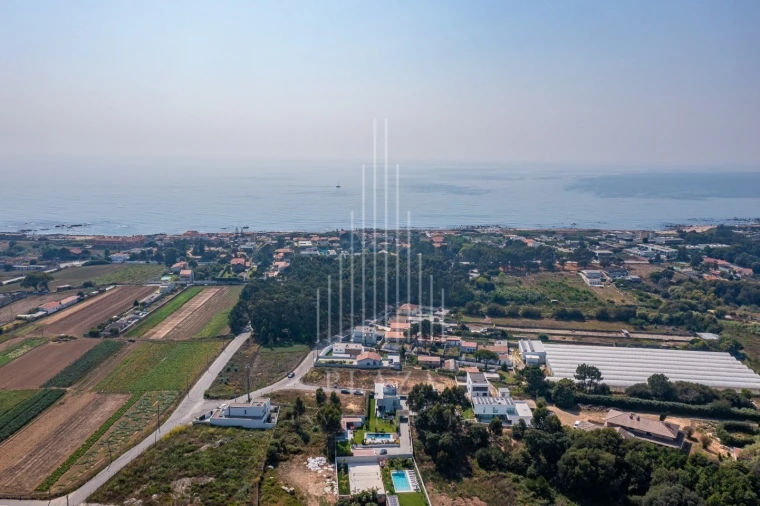 Moradia T4 para Venda em Gulpilhares e Valadares Foto 56